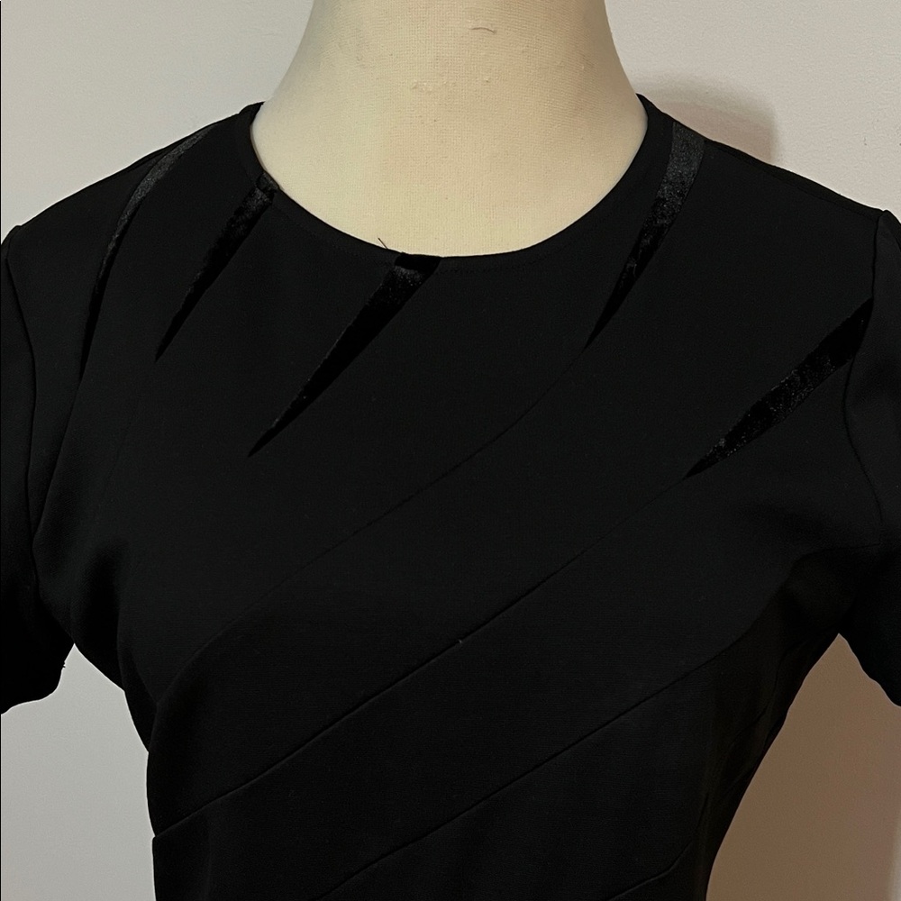 Black Short Sleeve Sheath Dress Round Neckline Velvet Accents Tailored Form Fit - Picture 4 of 9
